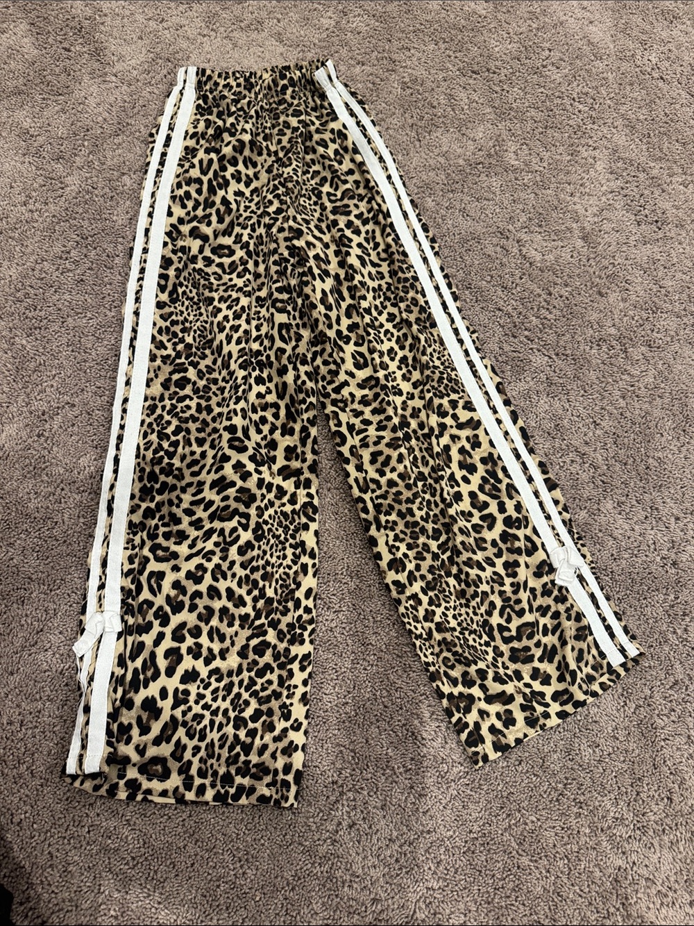 SHEIN Leopard Print Wide-Leg Pants with White Side Stripes